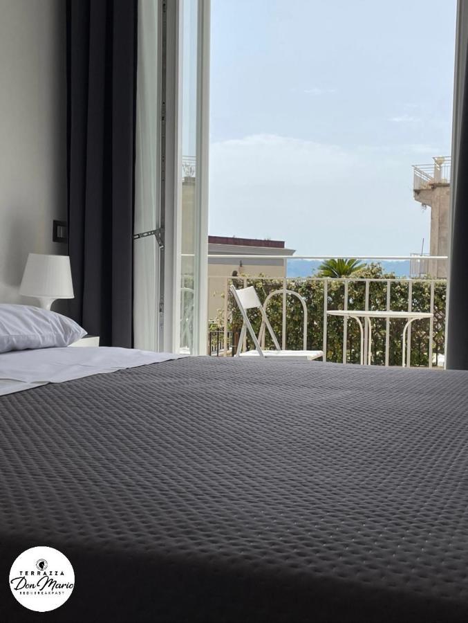 Terrazza Don Mario Bed&Breakfast Pozzuoli Kültér fotó