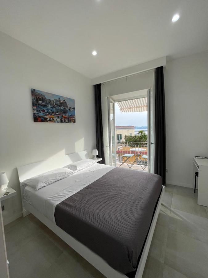 Terrazza Don Mario Bed&Breakfast Pozzuoli Kültér fotó